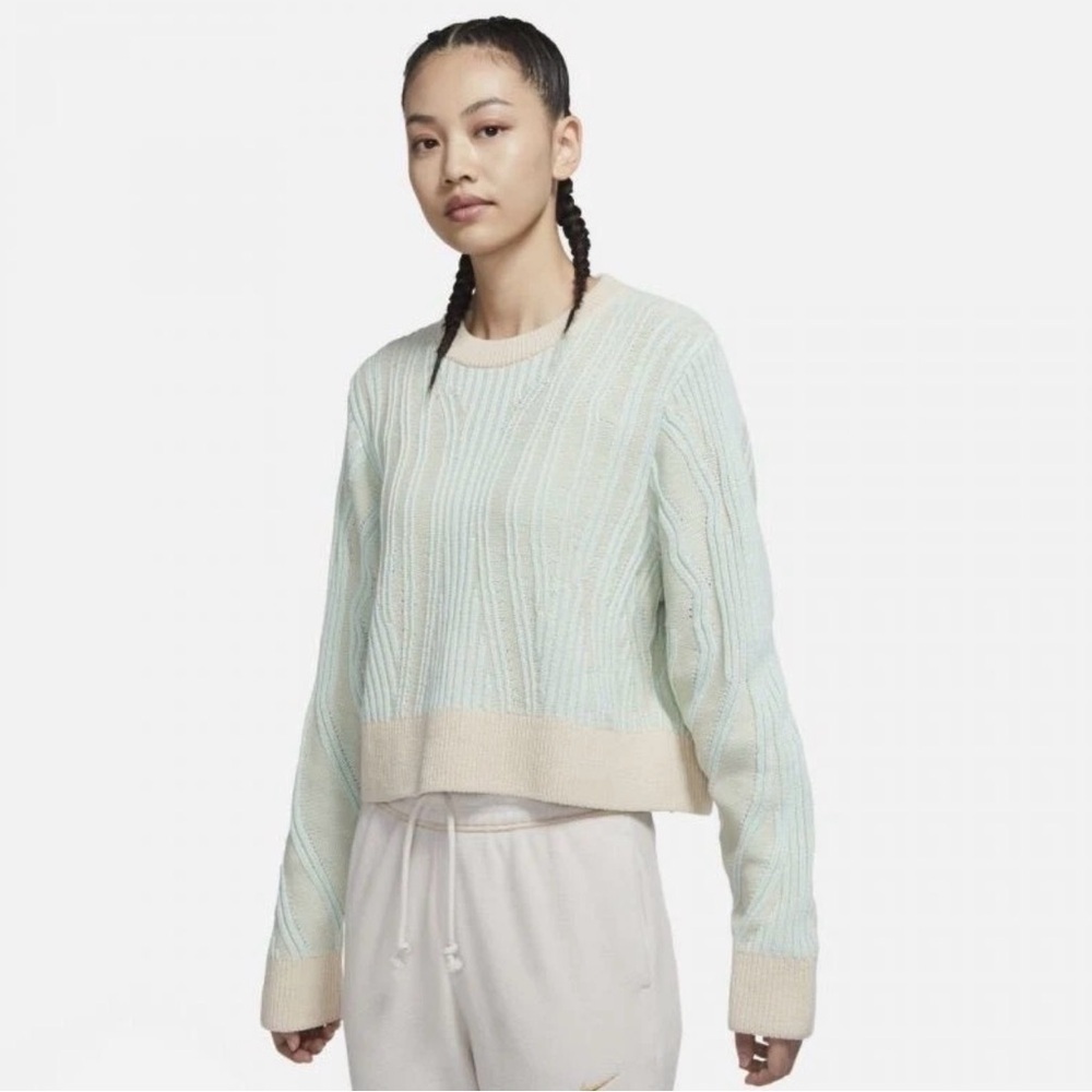 Nike Yoga Women's Luxe Knit Wool Blend Sweater Size Large Athletic